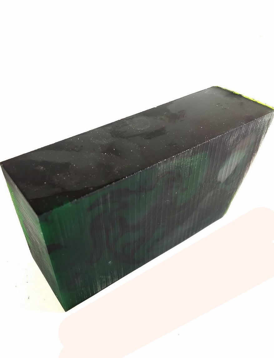 Yeşil Siyah Ateş Kehribar Tesbih Hammaddesi